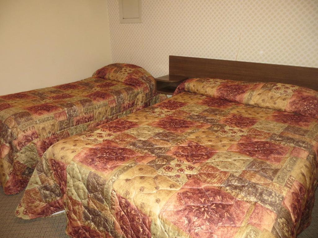 Harrison Village Motel Harrison Hot Springs Room photo